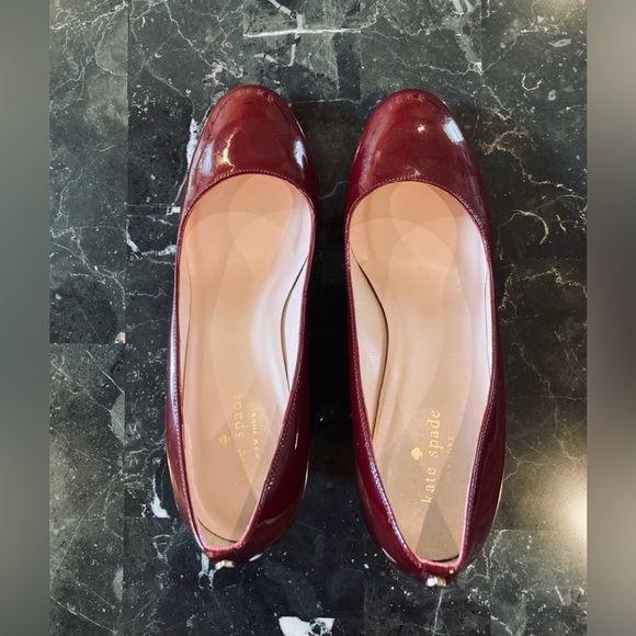 ❤️WAS $100 Kate Spade Burgundy Patent Leather Wedge Heels - Picture 3 of 12